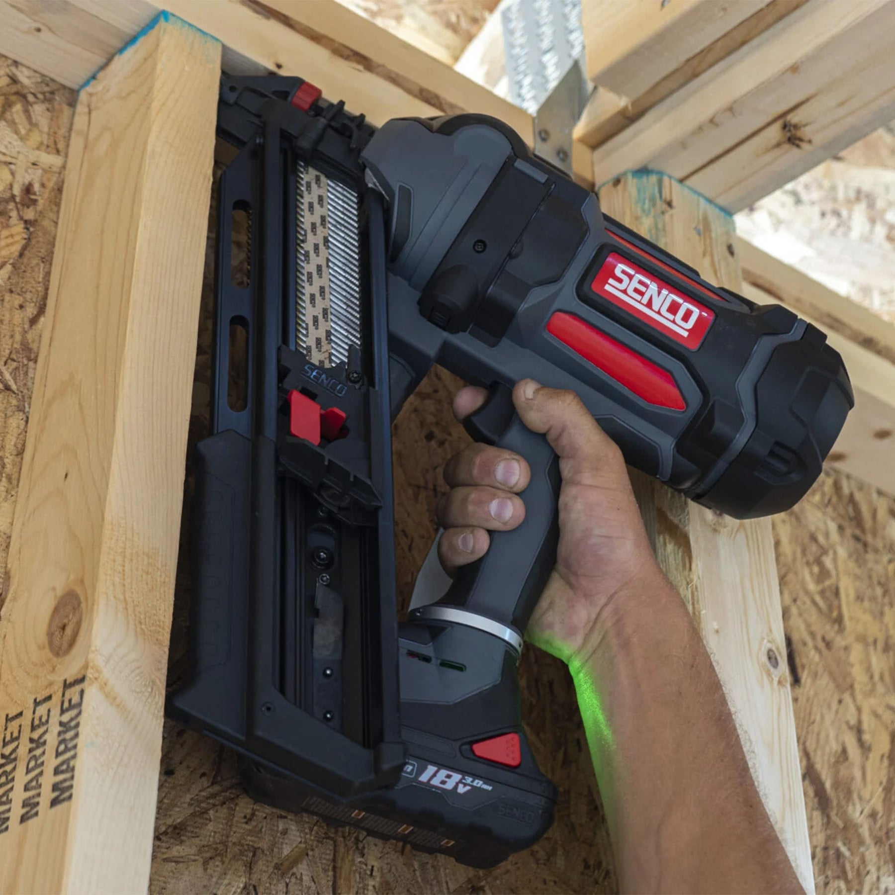 Senco F-35XP 34° 3-1/2” Cordless Paper Tape Framing Nailer