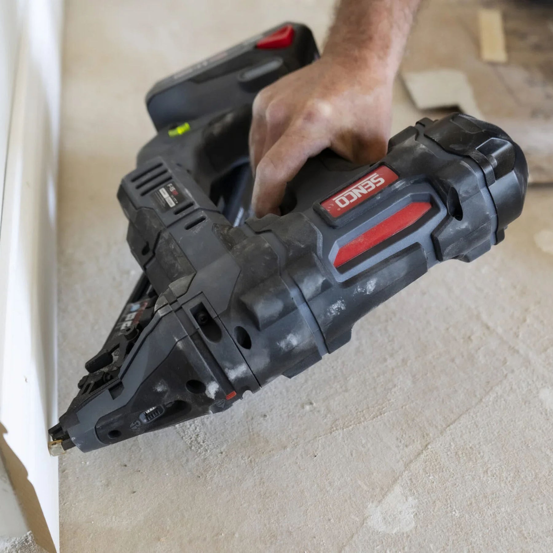 Senco F-15XP 2-1/2” 15 Gauge Cordless Finish Nailer