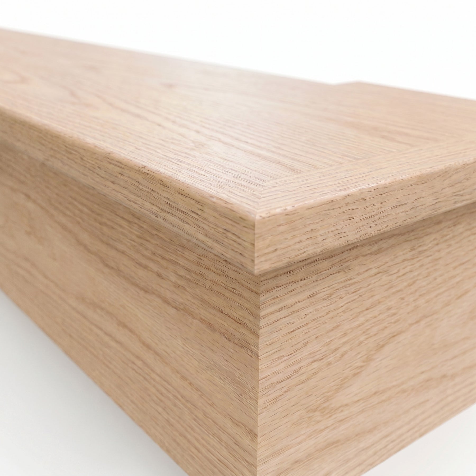 Tread 8110SQ - Square Nosing Starting Step w/ 1 End - JMP Wood