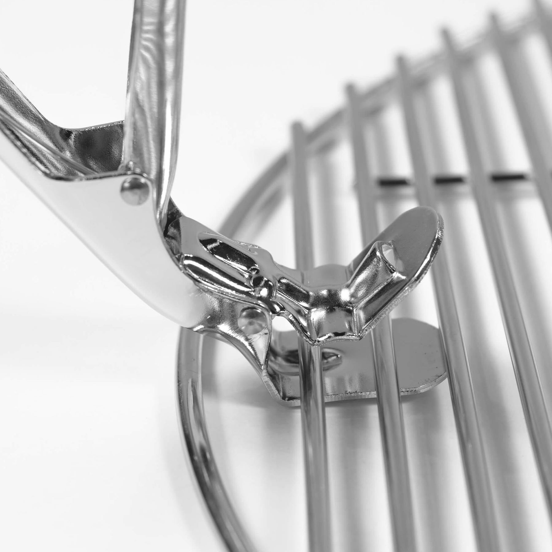 BBQ Grill Clamp / Pizza Pan Gripper
