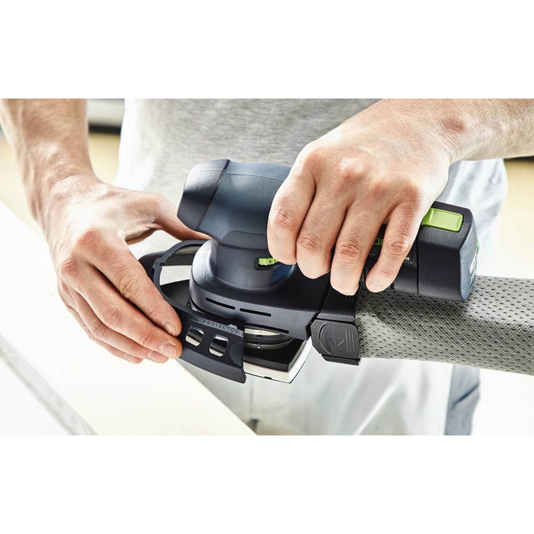Festool Cordless Delta Sander DTSC 400-Basic